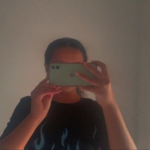 Meet your Posher, Isabella